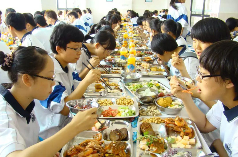 小学送餐企业资质 学校食堂配送需要的资质与规模